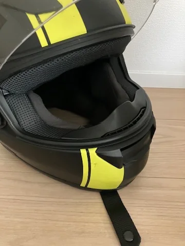 SHOEI XR-1100の顎部分に装着したマウント